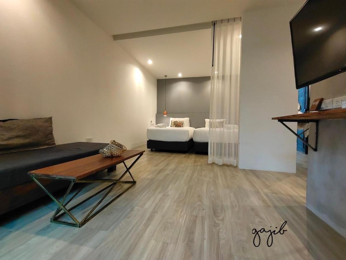 Gajib Bed&Breakfast أمفاوا المظهر الخارجي الصورة