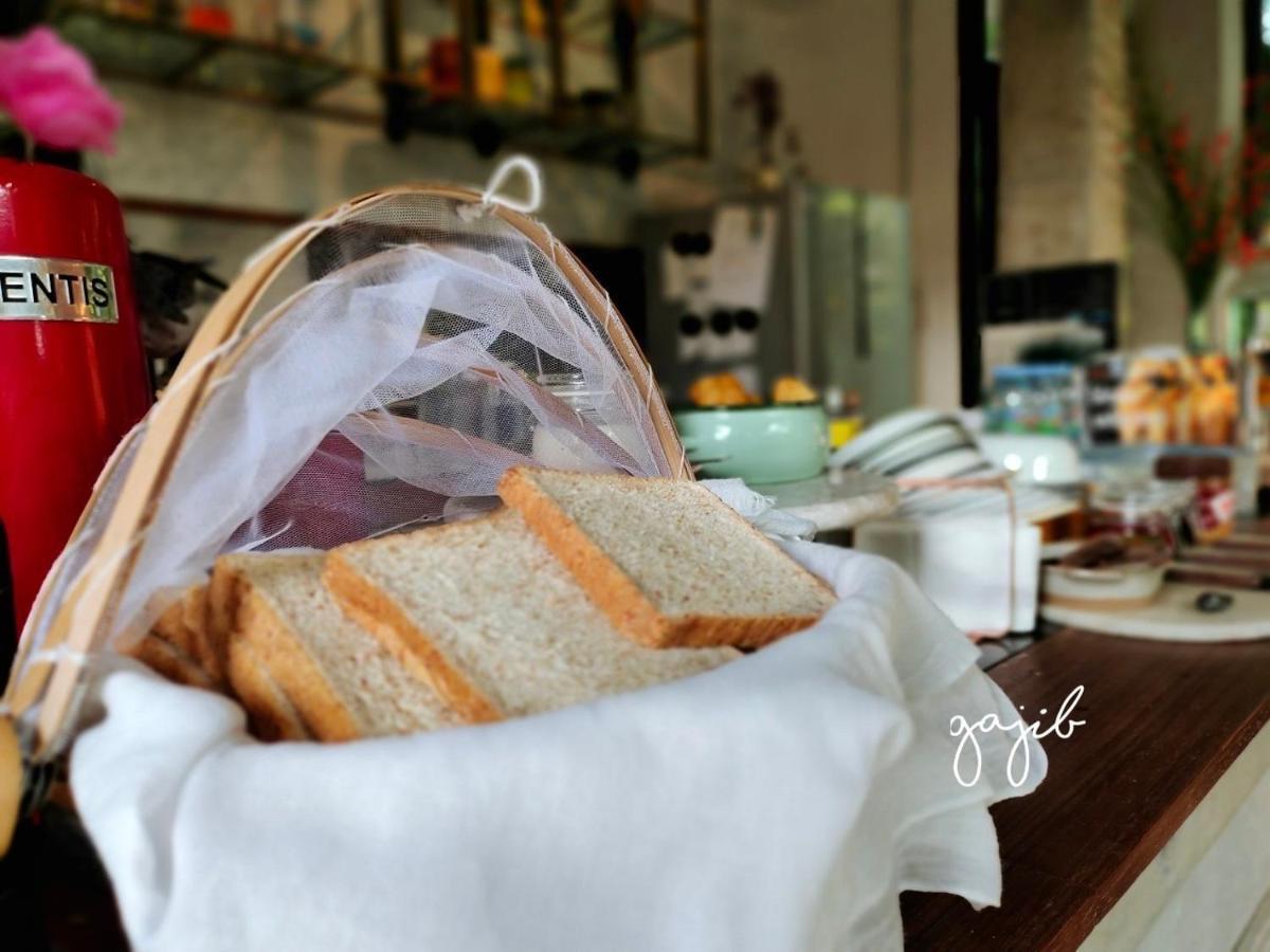 Gajib Bed&Breakfast أمفاوا المظهر الخارجي الصورة