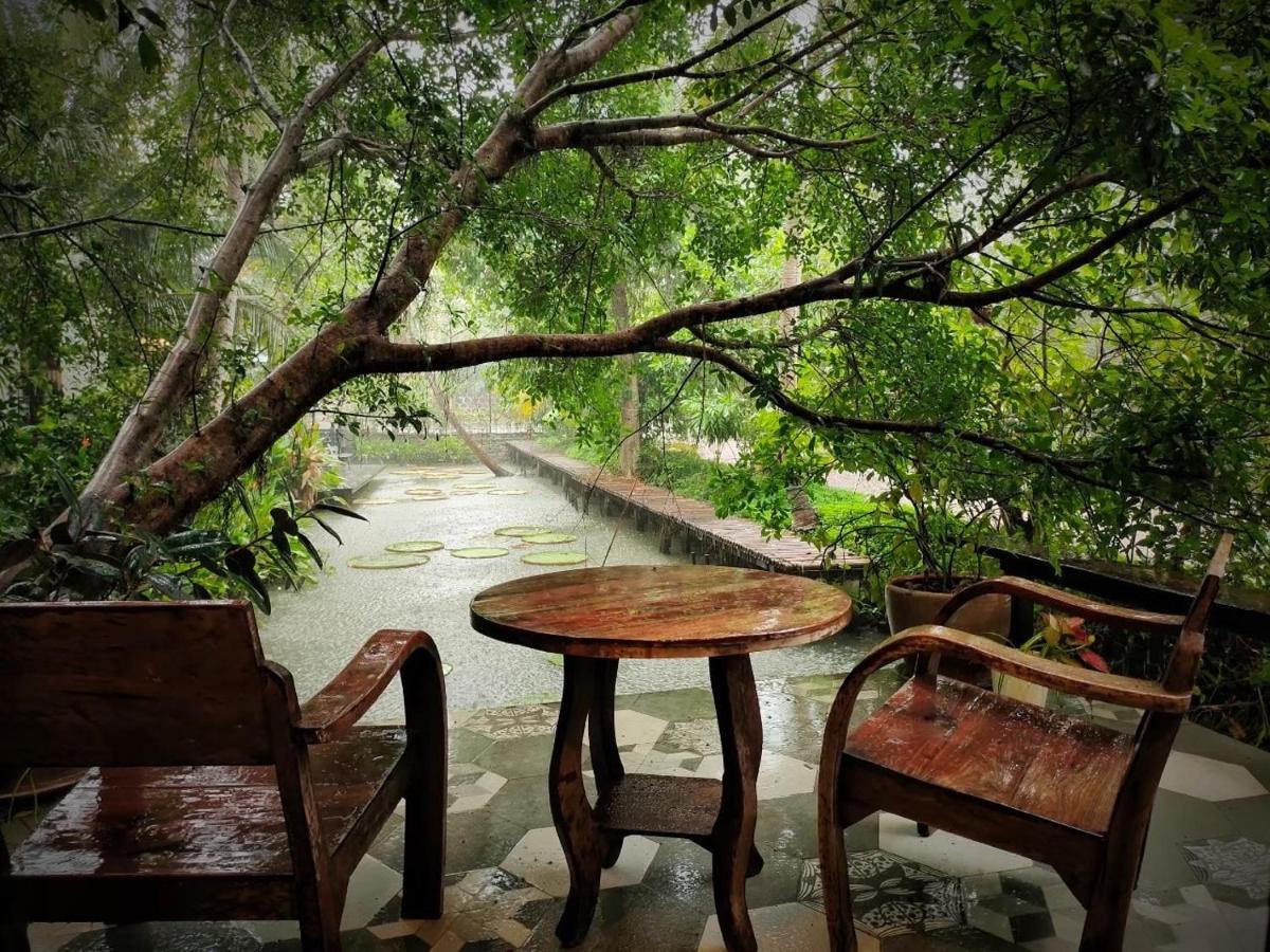 Gajib Bed&Breakfast أمفاوا المظهر الخارجي الصورة