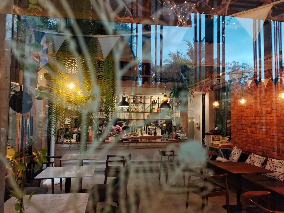 Gajib Bed&Breakfast أمفاوا المظهر الخارجي الصورة
